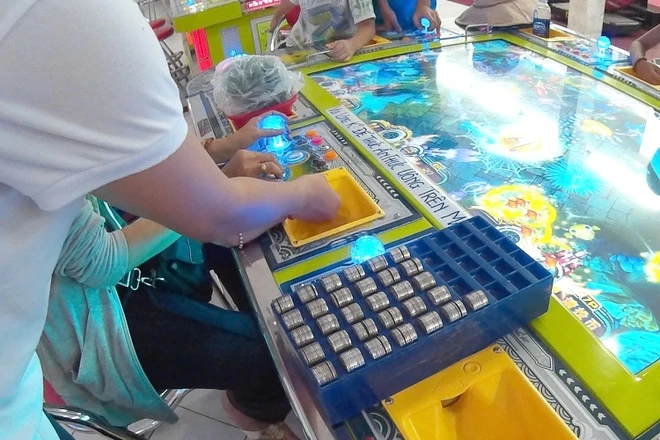Cá tầm trung và cá lớn có đường bơi đẹp thường là lựa chọn khóa mục tiêu hiệu quả hơn.